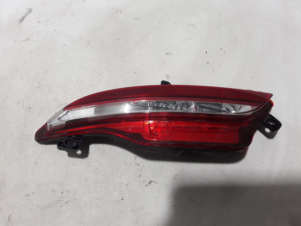 RENAULT Kadjar 1 generation (2015-2024) Rear Left Fog Light 90141099L 21054394