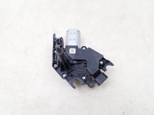 Mercedes Benz CLA-Class W117 (2013–2019) Heckwischermotor A1569068200 - 3