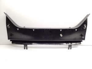  Rear panel interior trim 