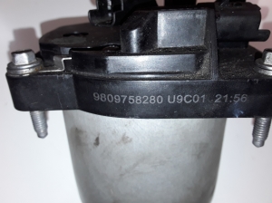  Fuel filter housing 