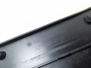  Priekinio bamperio numerio laikiklis 