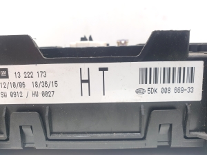 Opel Astra H (2004–2010) Vadības bloks 13222173 HT  5DK008669-33 - 2
