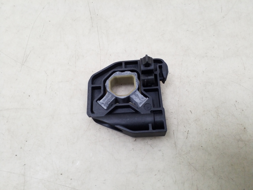 BMW i3 I01 (2013-2024) Radiator Holder 8620733 24970654