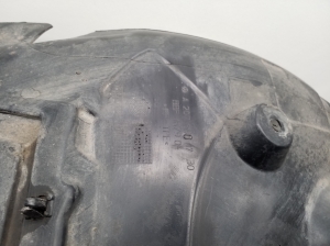  Front wing front 