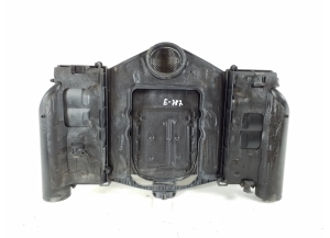 Mercedes Benz E-Class W212 (2009–2015) Õhufiltri korpus ja selle osad A2730902201 - 4