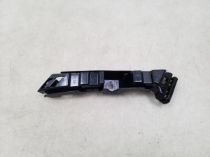 Rear bumper bracket - A2138850365