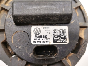 Volkswagen ID.3 C (2019–2026) Auxiliary water pump 1EA965567 - 4