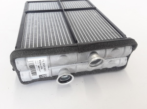 VOLVO XC90 (2015–2024) Heater core EK701001 - 2