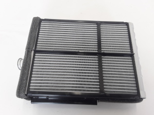VOLVO XC90 (2015–2024) Heater core EK701001 - 4