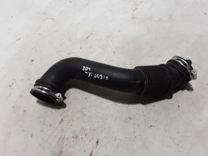 Ford Fiesta (2017–2026) Air intake hose H1B19R504AA - 3