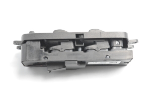 VOLVO S40 II (2004–2013) Priekšējo durvju stikla slēdzis 30773210 - 3