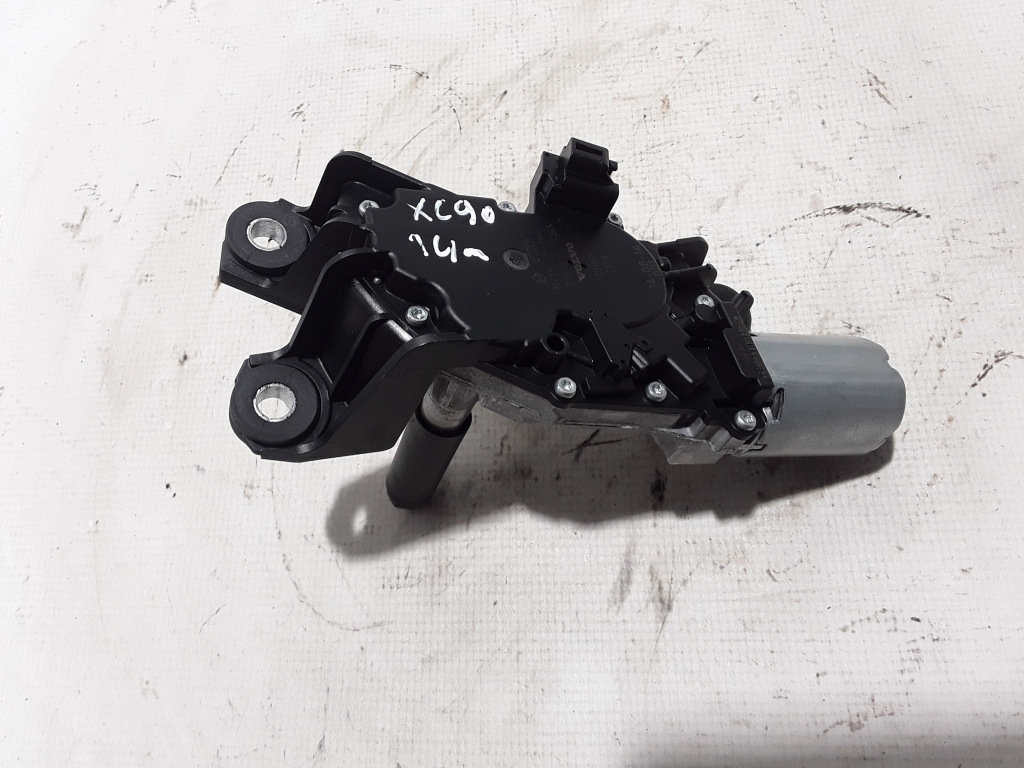 thumbnail image 2 of Front Windshield Wiper Motor For Volvo XC90 2004-2014 – Direct Replacement 8693848 2 of 5