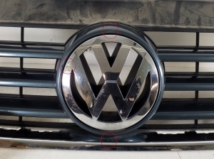 Volkswagen Transporter T5 (2003–2015) Kühlergrill 7H58071018 - 3