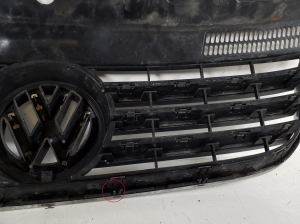 Volkswagen Transporter T5 (2003–2015) Kühlergrill 7H58071018 - 4
