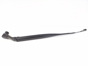 Jeep Grand Cherokee WK2 (2010–2026) Windshield wiper arm - 2