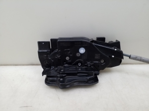 Mercedes Benz A-Class 177 (2018–2026) Tagumise külgukse lukk A1770032999 - 2
