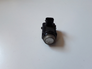  Front parking sensor 