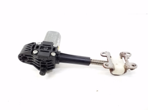Mercedes Benz SL-Class 230 (2001–2012) Front seat motor 0390201946 - 5