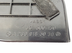 Mercedes Benz SL-Class 230 (2001–2012) Sonstiges Teil des Vordersitzes A2309183930 - 2