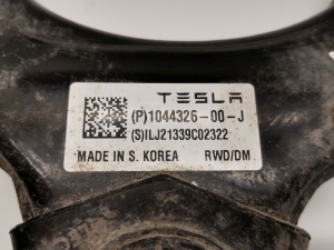 Tesla Model Y Y (2020–2026) Querlenker vorne 1044326-00-J - 3