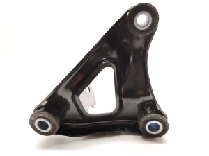 Tesla Model Y Y (2020–2026) Engine bracket 1110232-00-C - 3