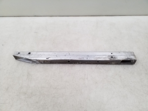  Other detail of the front frame 