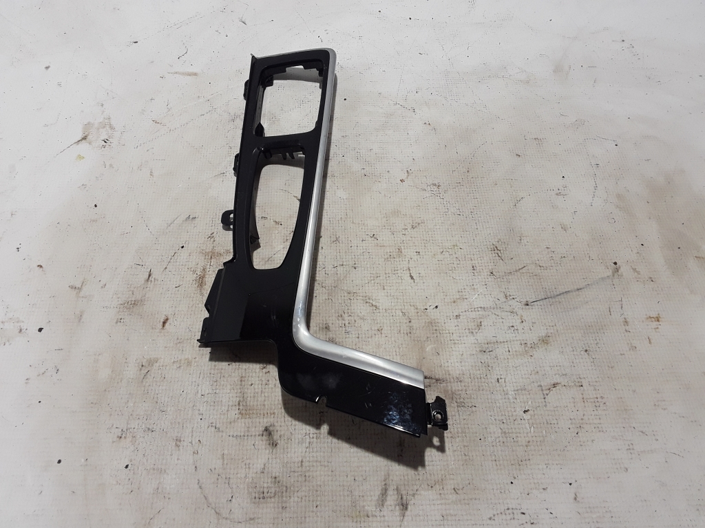 VOLVO V90 2 generation (2016-2024) Other Interior Parts 31497547 21058507