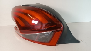 Peugeot 208 (2012–2019) Eckleuchte hinten 9810343080 - 3