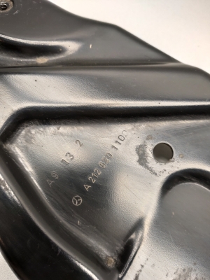  The middle part of the front frame 