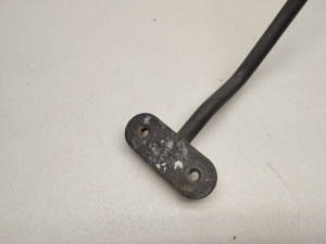  The middle part of the front frame from the lock down 