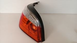  Rear corner lamp 