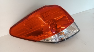  Rear corner lamp 