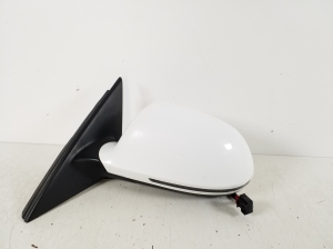  Side mirror and its details 