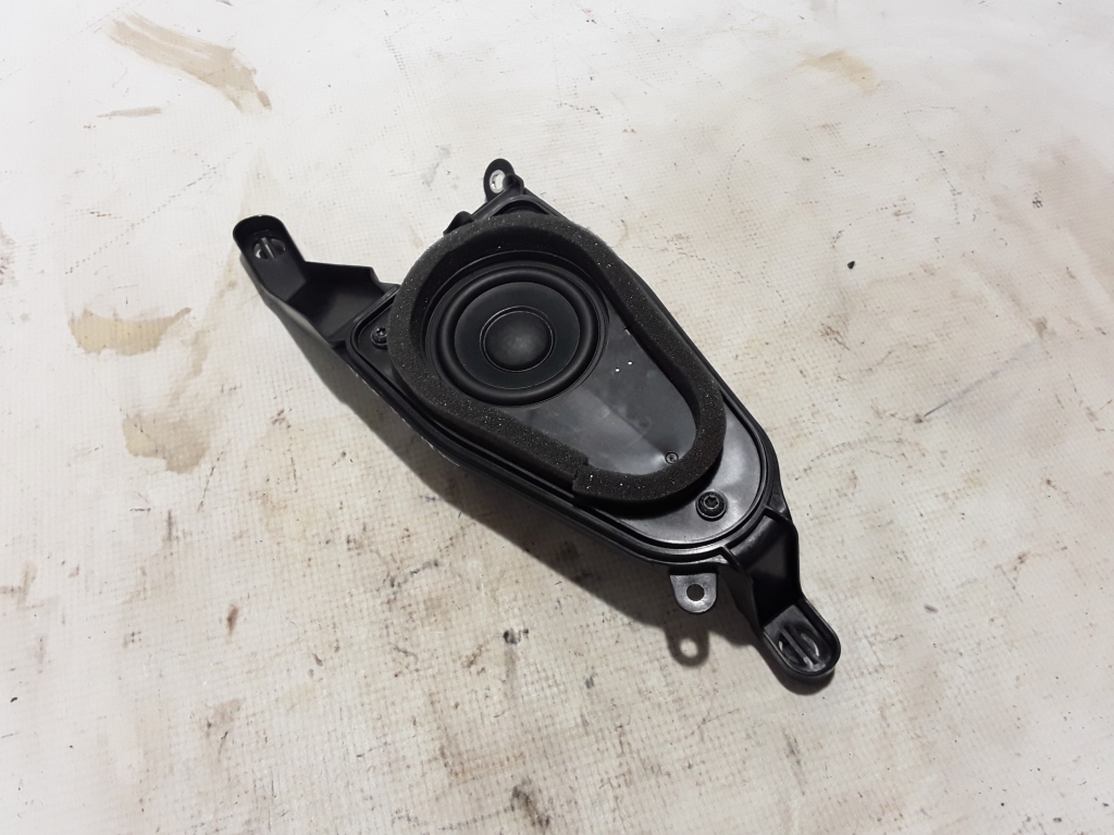 VOLVO V90 2 generation (2016-2024) Left Side Floor Speaker Woofer 31489562 21058384