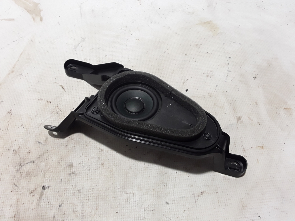 VOLVO V90 2 generation (2016-2024) Right Side Floor Speaker Woofer 31489563 21058382