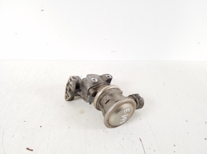  EGR valve 