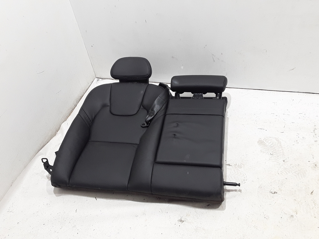  Rear seat backrest 