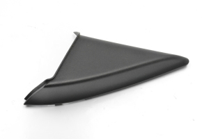   Peegli kolmnurkne ilupaneel  - 4G0857505 