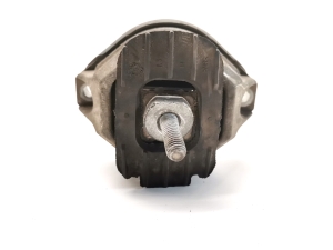 BMW 5 SERIES E61 (2004–2010) Engine mount 676987402 - 2