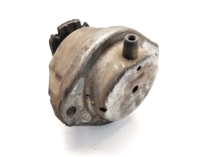 BMW 5 SERIES E61 (2004–2010) Engine mount 676987402 - 5