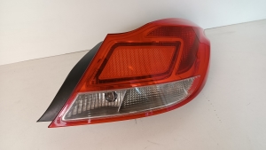  Rear corner lamp 