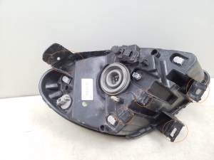 Ligier JS 50 I (2013–2026) Scheinwerfer vorne 1402417 - 10