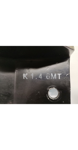 Kia Stonic I (2017–2026) Motorhalter K146MT - 3
