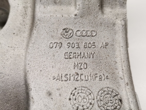 AUDI A8 D4 (2010–2017) Lichtmaschinenhalter 079903805 - 4