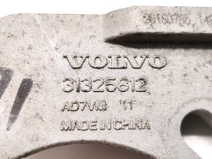 VOLVO S90 (2016–2026) Halterung Vorderachsgetriebe Differentialgetriebe 31325812 - 3