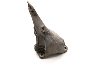 BMW 5 SERIES E61 (2004–2010) Engine bracket 6777056 - 3