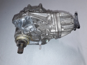   Transfer case and its parts  - 2952061M00 
