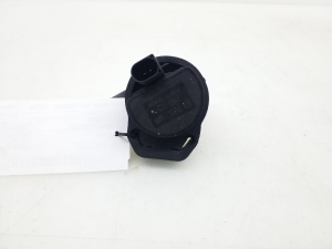 Mercedes Benz E-Class W211 (2002–2009) Auxiliary water pump A2118350028 - 2