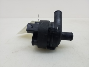 Mercedes Benz E-Class W211 (2002–2009) Auxiliary water pump A2118350028 - 5