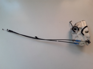 Suzuki Vitara LY (2014–2026) Front door lock 8220154PA2 - 2